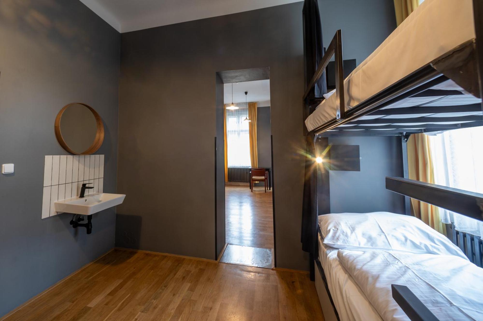 Bunk Bed 12-Bed Female Dormitory